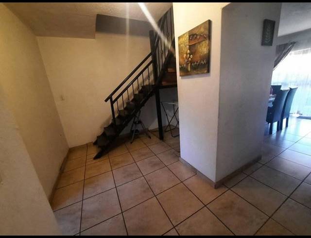 3 BEDROOM TOWNHOUSE FOR SALE IN THE ORCHARDS